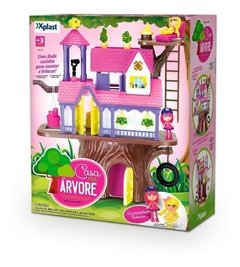 Casa Del Árbol Con 2 Muñecos -Xplast. - comprar online