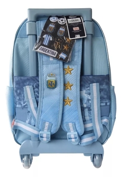 Mochila 16" Afa Selección Argentina Con Carro - Cresko. en internet