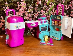 Cocina Mobility Chef Plegable Con Accesorios - Calesita. en internet