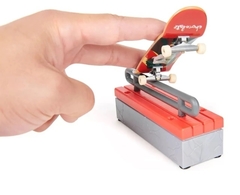 Patineta Para Dedos Tech Deck X 2 + Obstáculo Edición Series - Spin Master. en internet