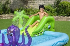 Pileta Y Centro de Juegos Fantástico Acuario - Bestway - Crawling