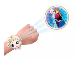 Reloj Con Proyector Marvel Avengers 24 Imagenes - Ditoys. - comprar online