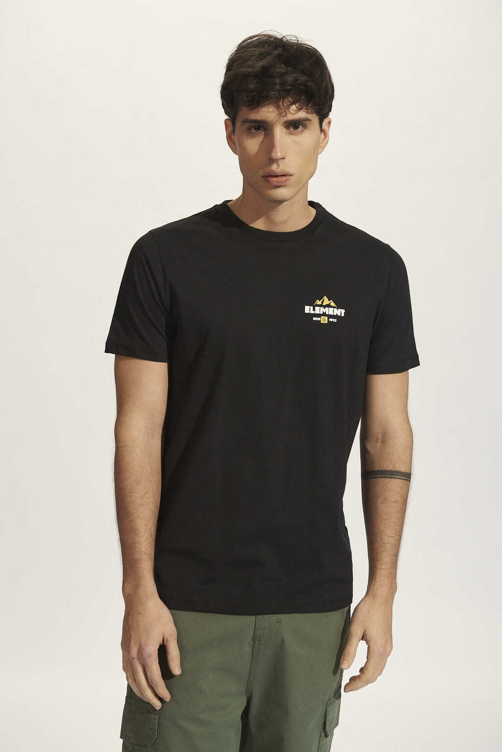 Remera Travel