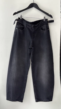 Jeans baggy balloon black tiro bajo 20% off transferencia - comprar online