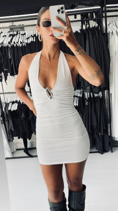 Vestido microfibra con accesorio gota en internet