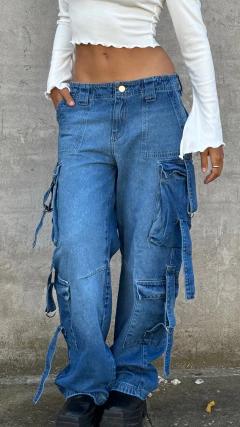 jeans cargo TESS MID WAIST VINTAGE PACIFIC BLUE Tiro bajo