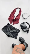 Short eco cuero tiro bajo con cinto 20%off transferencia - comprar online