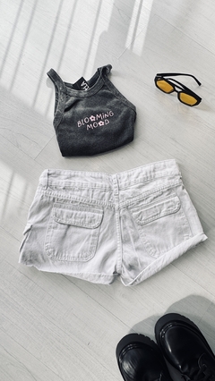 Short cargo white bolsillo tapita 20%off transferencia - comprar online