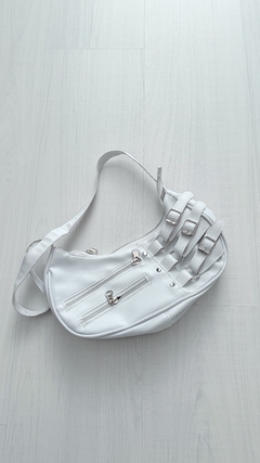 Bag con cierres 20%off transferencia - comprar online