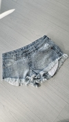 Short T/bajo light blue desfle