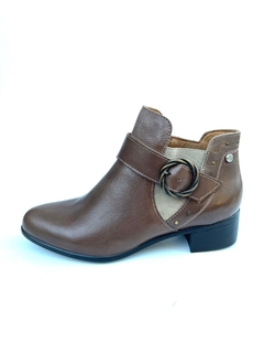 Bota de cuero con hebilla Cavatini (42-3156) - comprar online