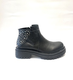 Bota de cuero con tachas Penelope (1296)