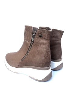 Bota de cuero con cierres Keady (8540) - Calzados Miguel Angel - Zapatos de cuero