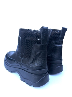 Bota de cuero combinada Keady (1725) en internet