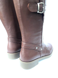 Bota de cuero caña alta Madero (1007) en internet