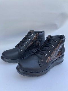 Bota acordonada de cuero Madero (9003M) en internet