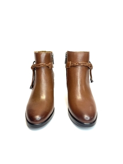 Bota de cuero Cavatini (42-3375) en internet