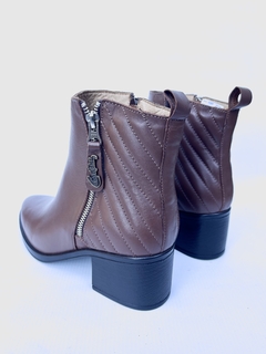 Bota de cuero Cavatini (42-3207) - Calzados Miguel Angel - Zapatos de cuero