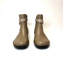 Bota de cuero Cavatini (52-1567) en internet