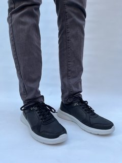 Zapatilla de cuero Cavatini H (70-5033)