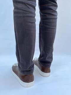 Imagen de Zapatilla de cuero Talbot (28002)