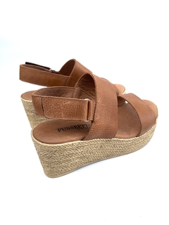 Sandalia de cuero con plataforma Fussbett (1310) - Calzados Miguel Angel - Zapatos de cuero