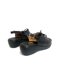 sandalia de cuero Gina Ferrari (118) - Calzados Miguel Angel - Zapatos de cuero