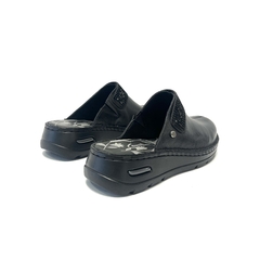 Zueco de cuero Cavatini (50-2203) negro en internet