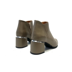 Bota de cuero Micadel (Viena) vison - Calzados Miguel Angel - Zapatos de cuero
