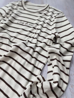 Remera Mila en internet