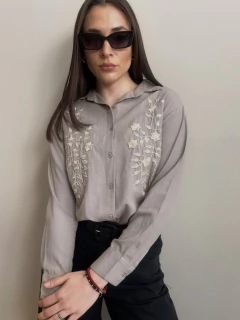 Camisa Tilo en internet