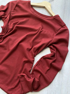 Remera Emily en internet