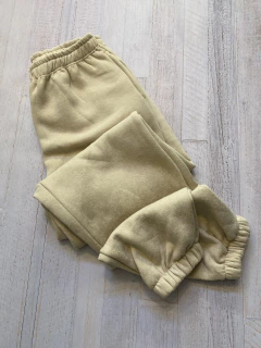 Babucha Eternal en internet