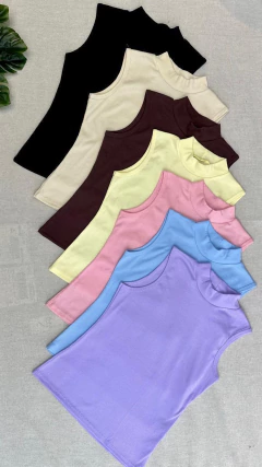 BLUSA CANELADA GOLA ALTA