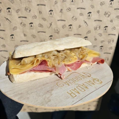 Sandwich El Baqueano en internet