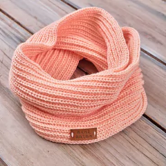CUELLO INFINITO SALMÓN