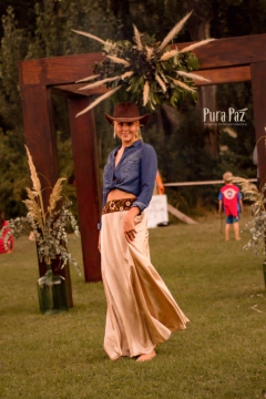 POLLERA NINA BEIGE