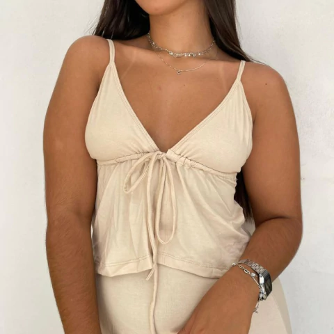 BLUSA BATA LUÍSA SEM MANGA AREIA - comprar online