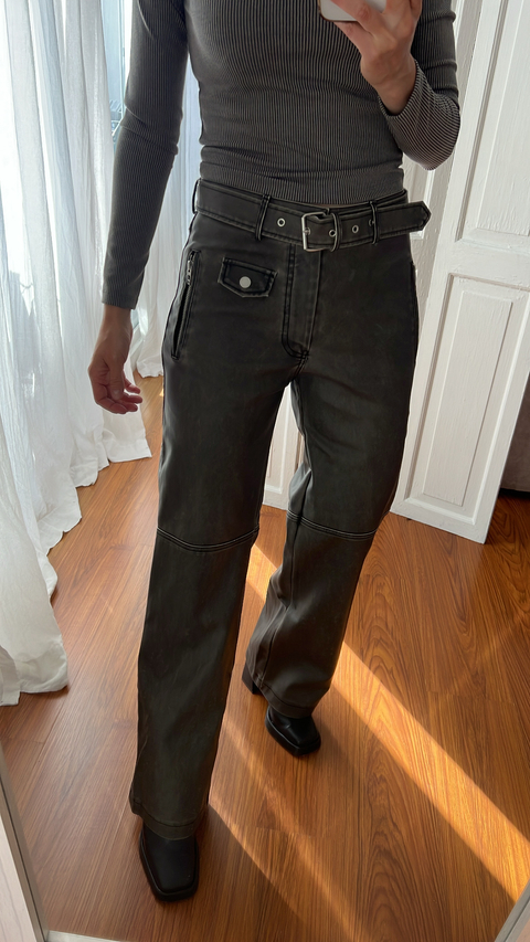 PANTALÓN ANN STM NEGRO GASTADO