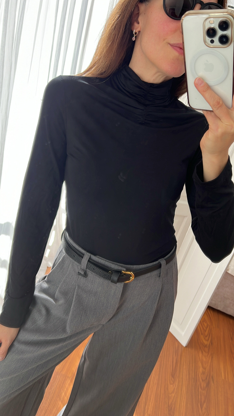POLERA BASQUIAT DE LUCCA NEGRO