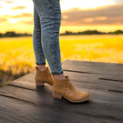 Botas Texanas Cuero Vacuno Mujer Botinetas Riot Sevan Cortas (RISEVAN) en internet