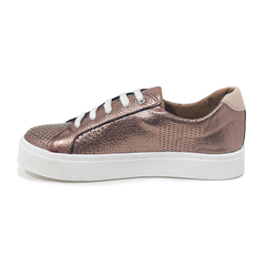 Zapatillas Mujer Sucre 1011 Urbanas Cuero Vacuno Grabado con Micro Tachas