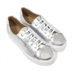 Zapatillas Mujer Sucre 1011 Urbanas Cuero Vacuno Grabado con Micro Tachas
