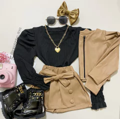 Short saia courino