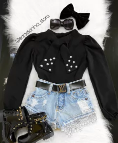 Blusa pérola dinamarquesa