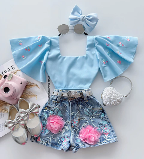 Conjunto jeans flor de Laura