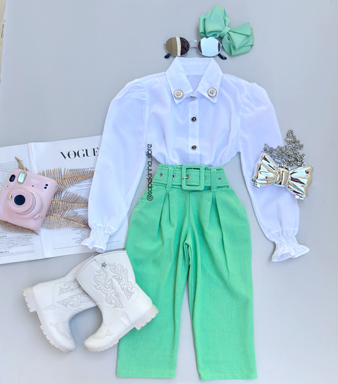 Calça com cinto Luíza