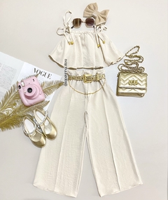 Conjunto Calça com corrente e Cropped