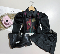Conjunto jaqueta bordada e short saia courino - comprar online