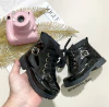 Bota black fivela